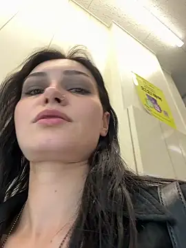 lunalovelee online show from July 13, 2:51 pm