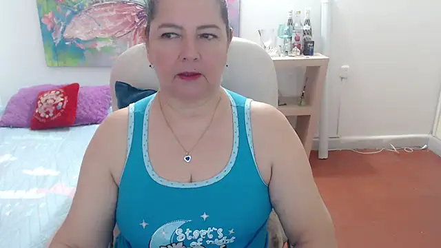 leonela 69 online show from March 5, 11:11 pm