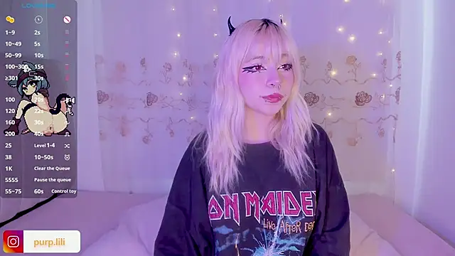 purplelilith3 online show from May 8, 5:16 pm