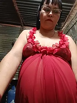 promiscuous-indecent-momm online show from August 4, 9:10 pm
