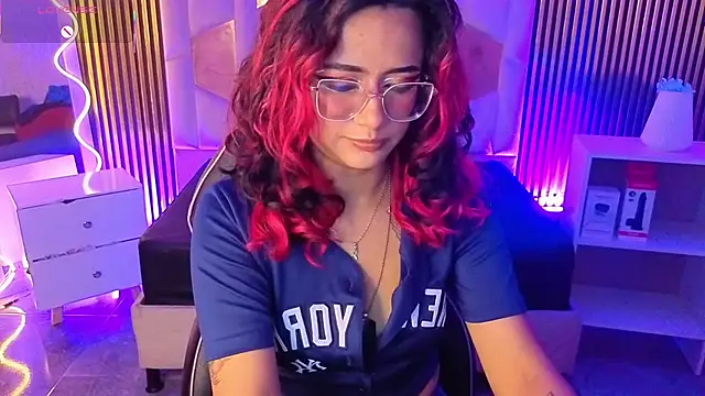 kristen tay online show from March 13, 4:14 am