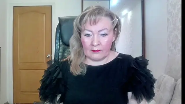 Victoria secrets  online show from May 1, 5:54 am