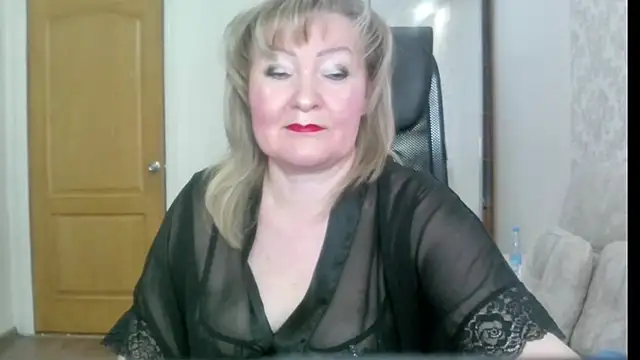 Victoria secrets  online show from May 2, 5:55 am