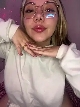  ivyginger online show from February 3, 4:54 am