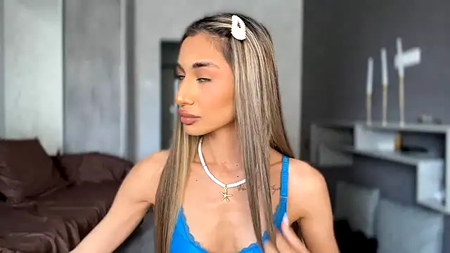 alissadreams online show from June 28, 10:33 am