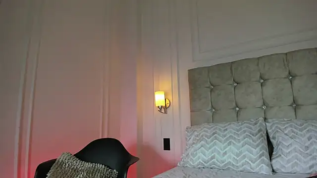 JasmineRoss 1 online show from September 30, 7:19 pm