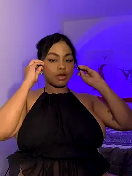 Dahiana Giil online show from October 30, 7:00 am