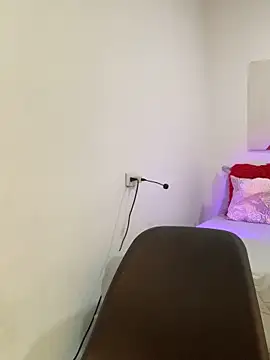 Dahiana Giil online show from November 7, 5:46 am