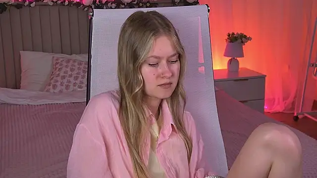 EveMundie online show from June 10, 12:59 pm