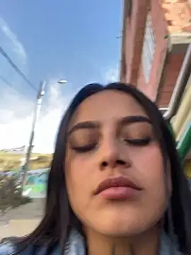 Emily sharlot online show from November 11, 11:29 am