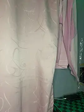 Emily sharlot online show from May 10, 6:59 am