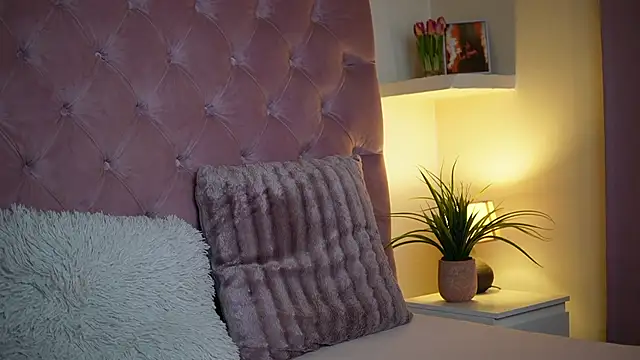 MaiaMini online show from September 9, 6:41 pm