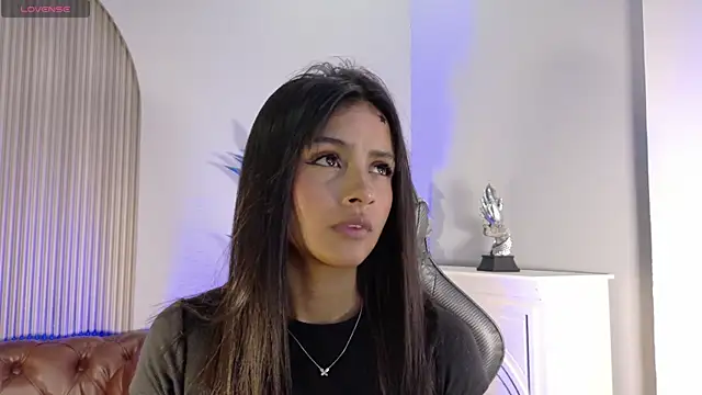 katia foxxx  online show from July 6, 5:37 pm