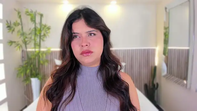 GeorginaReyes online show from June 23, 10:41 pm
