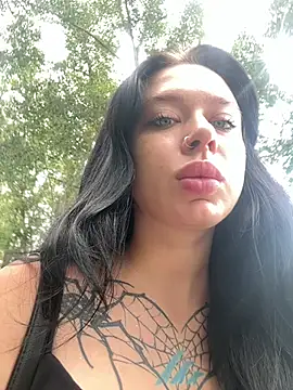 AlishaOfThorns online show from July 25, 3:57 am