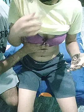 HorNy  Brother  Sister online show from April 28, 1:48 pm