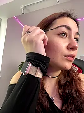 AshleySkott  online show from September 30, 8:42 am