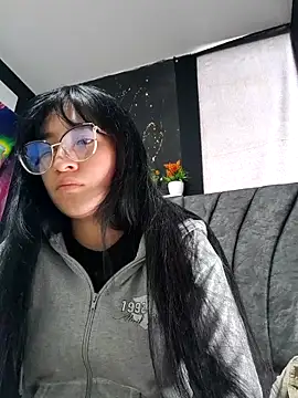 Arielle lov online show from October 20, 11:57 am