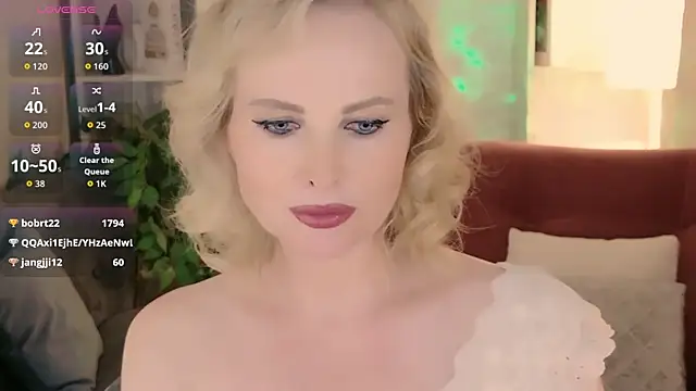 Sandra Kind online show from July 28, 11:17 am