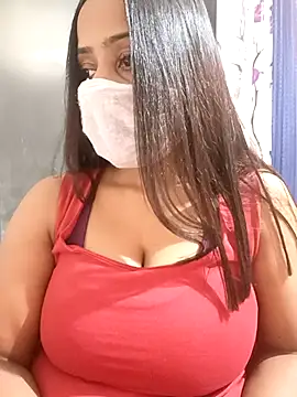 COZY ROZI online show from October 4, 5:06 pm