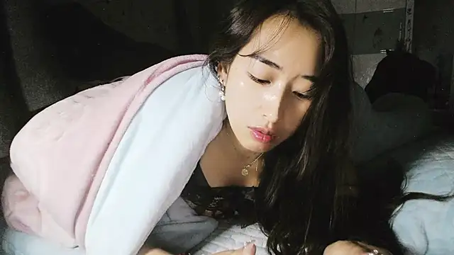 hebe-02 online show from December 1, 2:31 pm