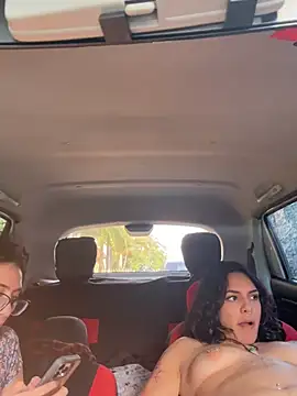 Alice surprise online show from March 7, 8:27 pm