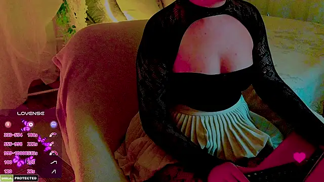 baby debbie online show from March 6, 9:10 pm