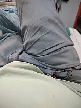 indian couple4 online show from April 5, 1:37 am