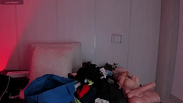 sasha riverss online show from January 31, 7:23 pm