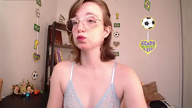 Elise Nyx online show from June 30, 12:26 pm