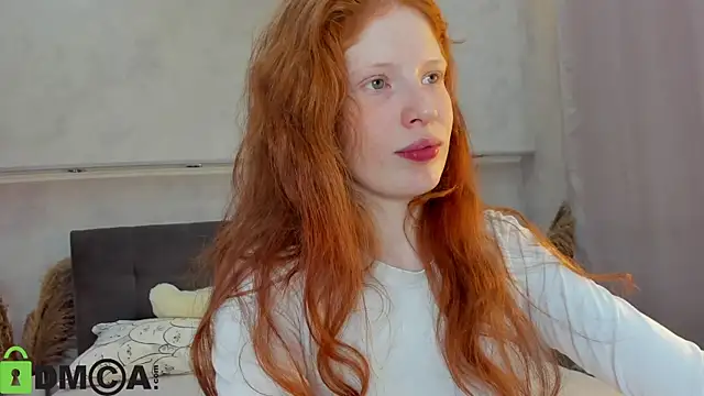 Sandra Wi1son online show from April 29, 2:37 am