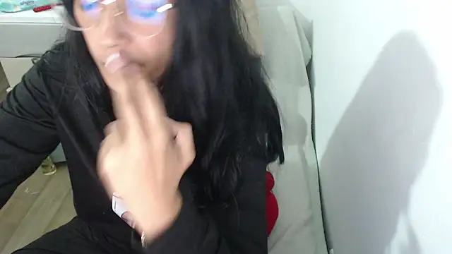 Sexyqueen mature  online show from December 22, 12:14 am