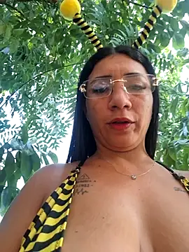 hot veteran01 online show from June 30, 11:10 am