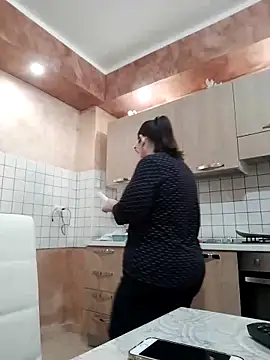 Dolcecurvy online show from October 30, 9:11 am