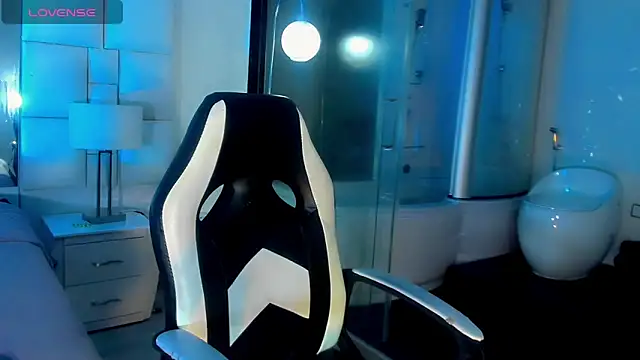 jymena xxx online show from January 14, 7:30 pm