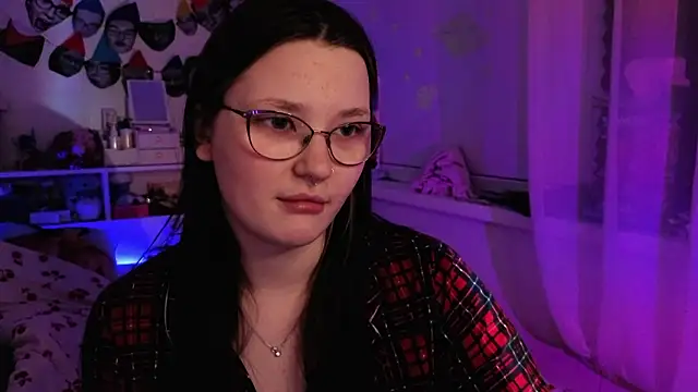 milliedoll online show from February 21, 6:52 pm