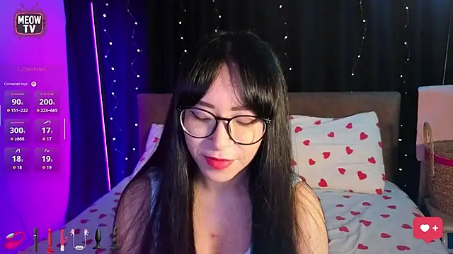 miyakimi0101 online show from August 1, 12:34 am