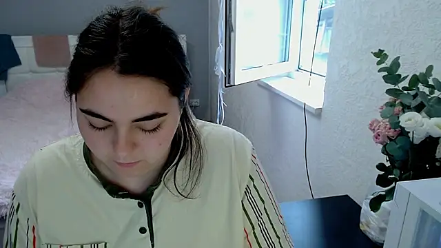 kitsune 8 online show from July 24, 7:50 am