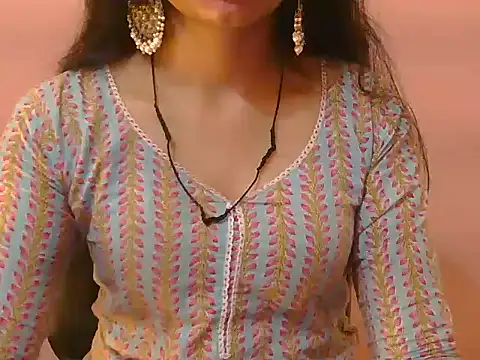 Cute Pihu01 online show from February 27, 9:36 pm