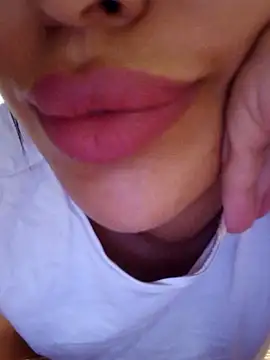 Sexlove1xo online show from September 26, 10:18 pm