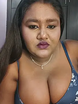 horny diana online show from July 12, 5:36 pm