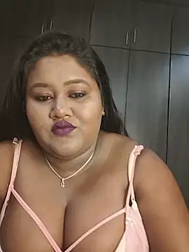 horny diana online show from July 24, 5:33 pm