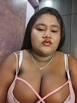 horny diana online show from July 17, 5:16 pm
