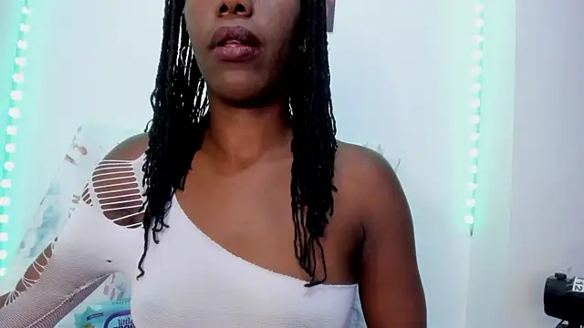 sindy castro online show from July 22, 1:34 pm