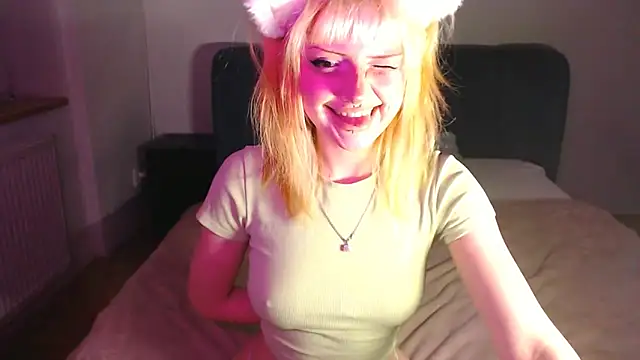 KimiSakura online show from December 3, 10:12 pm