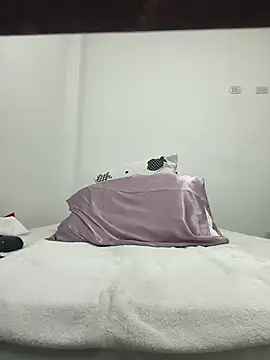 TattyHarrisquirtt online show from November 13, 3:33 pm