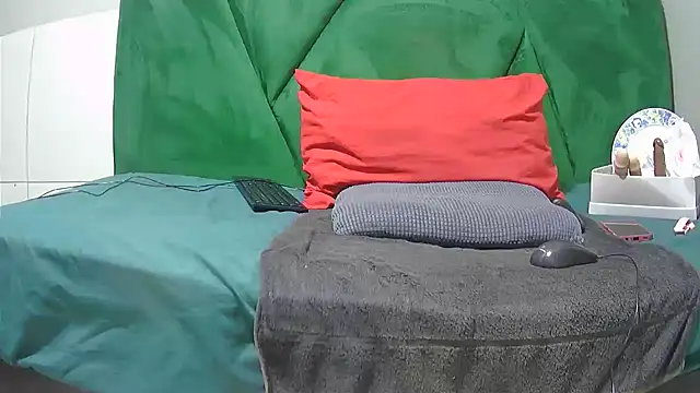tasha97x online show from July 16, 5:12 am