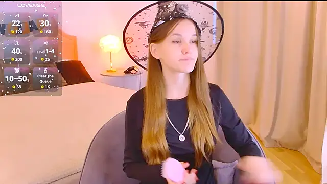 Amber Rogers online show from October 27, 5:36 am