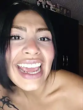 Kylie brazt online show from May 1, 2:37 am