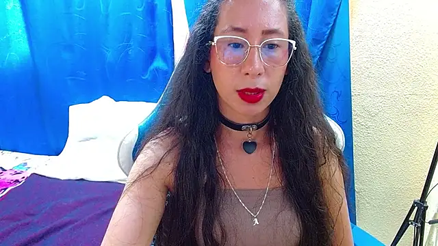 Gia leinn online show from June 5, 3:51 pm